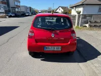 Używany Renault Twingo 58 KM (42 kW) 2011 Czerwony Hatchback