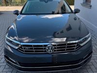 Gebraucht VW Passat R-line 150 PS (110 kW) 2018 Grau Kombi