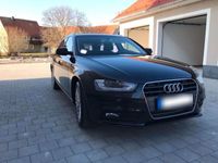 gebraucht Audi A4 B8 Attraction scheckheftgepflegt, Tempomat, Xenon…