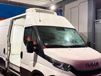 Gebraucht Iveco Daily 2018 Weiß Limousine