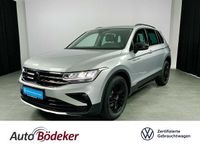 Gebraucht VW Tiguan Sport 150 PS (110 kW) 2023 Reflexsilber (metallic) SUV