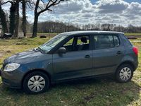 Gebraucht Skoda Fabia 60 PS (44 kW) 2010 Grau Kombi