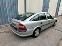 Gebraucht Opel Vectra 101 PS (74 kW) 1999 Silber Limousine