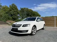 Gebraucht Skoda Octavia Elegance 150 PS (110 kW) 2014 Weiß Kombi