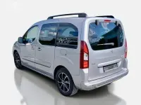 Gebraucht Peugeot Partner Tepee Allure 120 PS (88 kW) 2015 Grün Van / Kleinbus