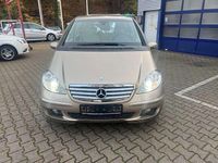 Gebraucht Mercedes A180 109 PS (80 kW) 2005 Gold Kleinwagen