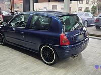 Gebraucht Renault Clio II 169 PS (124 kW) 2000 Blau Limousine