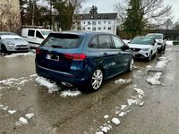 Gebraucht Mercedes B250 AMG 224 PS (164 kW) 2020 Blau Van / Kleinbus