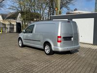 Gebraucht VW Caddy Maxi 102 PS (75 kW) 2011 Silber Van / Kleinbus