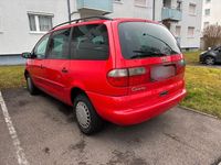 Gebraucht Ford Galaxy Style 116 PS (85 kW) 1999 Rot Van / Kleinbus
