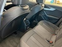 Gebraucht Audi A4 Sport 191 PS (140 kW) 2018 Grau Kombi