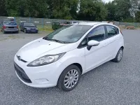 Gebraucht Ford Fiesta Trend 82 PS (60 kW) 2011 Weiß Limousine