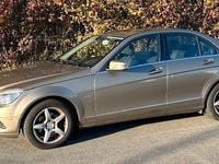 Gebraucht Mercedes C180 156 PS (114 kW) 2011 Beige Limousine