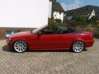 Gebraucht BMW 330 231 PS (169 kW) 2004 Rot Cabrio