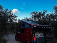 Gebraucht VW Transporter 102 PS (75 kW) 2016 Rot Van