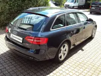 Gebraucht Audi A4 Ambition 143 PS (105 kW) 2013 Blau Kombi