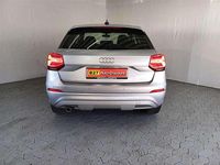 Gebraucht Audi Q2 Sport 116 PS (85 kW) 2019 Florettsilber metallic SUV