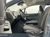 Gebraucht BMW 220 150 PS (110 kW) 2025 Sparkling kupfergrau metallic Van / Kleinbus
