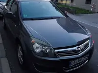 Gebraucht Opel Astra Edition 90 PS (66 kW) 2009 Grau Limousine
