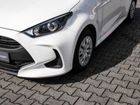 gebraucht Toyota Yaris Hybrid Business Edit