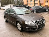 Gebraucht VW Passat Highline 140 PS (102 kW) 2008 Braun Limousine