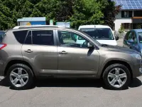 Gebraucht Toyota RAV4 Executive 177 PS (130 kW) 2010 Braun SUV