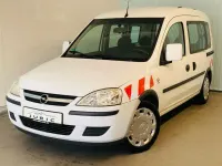 Gebraucht Opel Combo Edition 94 PS (69 kW) 2010 Weiß Van / Kleinbus