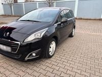 Gebraucht Peugeot 5008 120 PS (88 kW) 2016 Schwarz Van / Kleinbus