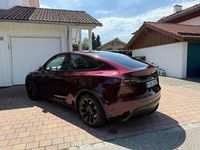Gebraucht Tesla Model Y 378 kW (514 PS) 2024 Rot SUV