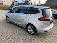 Gebraucht Opel Zafira Innovation 140 PS (102 kW) 2017 Silber Van / Kleinbus