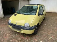 Używany Renault Twingo 60 KM (44 kW) 2000 Żółty Hatchback