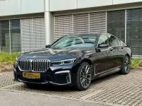 Gebraucht BMW 730 M Sport 286 PS (210 kW) 2022 Carbonschwarz metallic Limousine