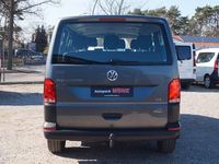 Gebraucht VW Caravelle 150 PS (110 kW) 2023 Grau Van / Kleinbus