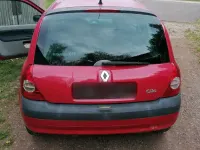 Używany Renault Clio II 2001 Czerwony Hatchback