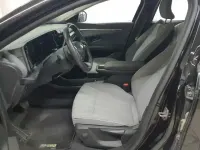 Używany Renault Megane E-Tech Equilibre 161 kW (220 KM) 2023 Czarny Sedan/Limuzyna