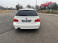Gebraucht BMW 530 235 PS (172 kW) 2008 Weiß Kombi