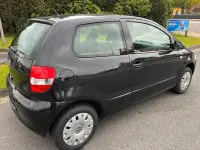 Gebraucht VW Fox 55 PS (40 kW) 2009 Schwarz Kleinwagen