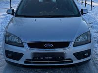 Gebraucht Ford Focus 101 PS (74 kW) 2005 Grau Kombi