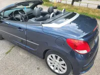 Gebraucht Peugeot 207 111 PS (81 kW) 2012 Blau Cabrio