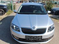 gebraucht Skoda Octavia Combi Elegance ACC/Leder/Navi/Keyless/