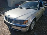 Gebraucht BMW 318 143 PS (105 kW) 2005 Silber Kombi