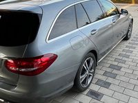 Gebraucht Mercedes C180 156 PS (114 kW) 2015 Grau Limousine