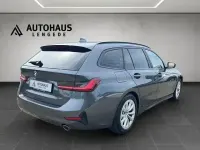 Gebraucht BMW 318 Sport Line 150 PS (110 kW) 2022 Grau Kombi