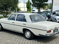 Gebraucht Mercedes 250 131 PS (96 kW) 1967 Beige Limousine