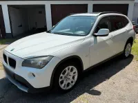 Gebraucht BMW X1 143 PS (105 kW) 2011 Weiß SUV