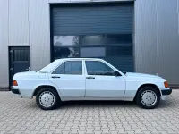 Gebraucht Mercedes 190 109 PS (80 kW) 1992 Weiß Limousine