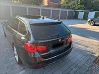 Second-hand BMW 318 143 CP (105 kW) 2015 Negru Break