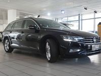 Gebraucht VW Passat Business 200 PS (147 kW) 2021 Deep black perleffekt Kombi