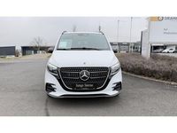 Gebraucht Mercedes V300 AMG 237 PS (174 kW) 2025 Weiß Van / Kleinbus