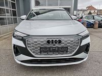 Gebraucht Audi Q4 e-tron S-Line 219 kW (299 PS) 2023 Gletscherweiß metallic SUV